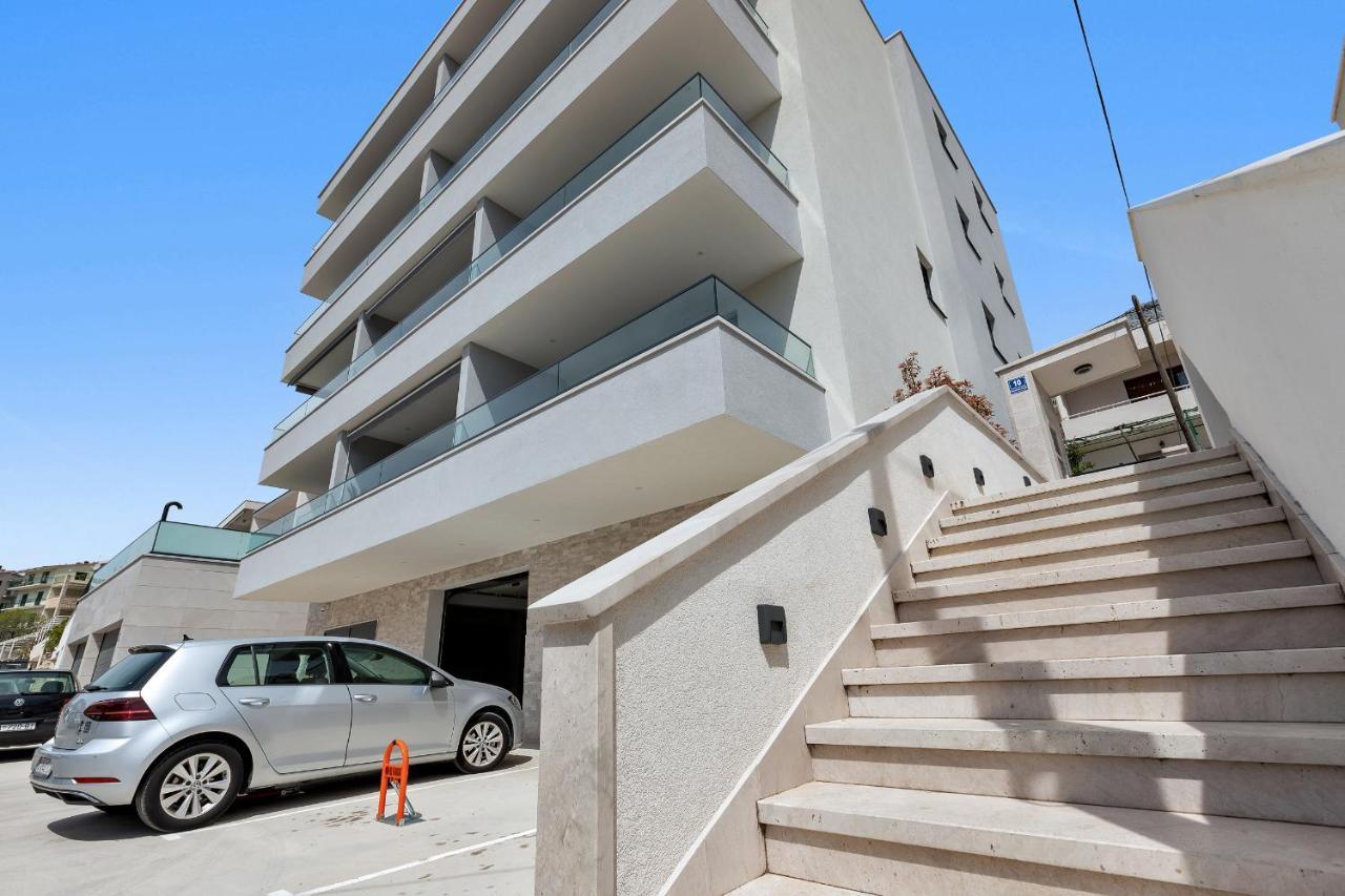 Elite Apartment *