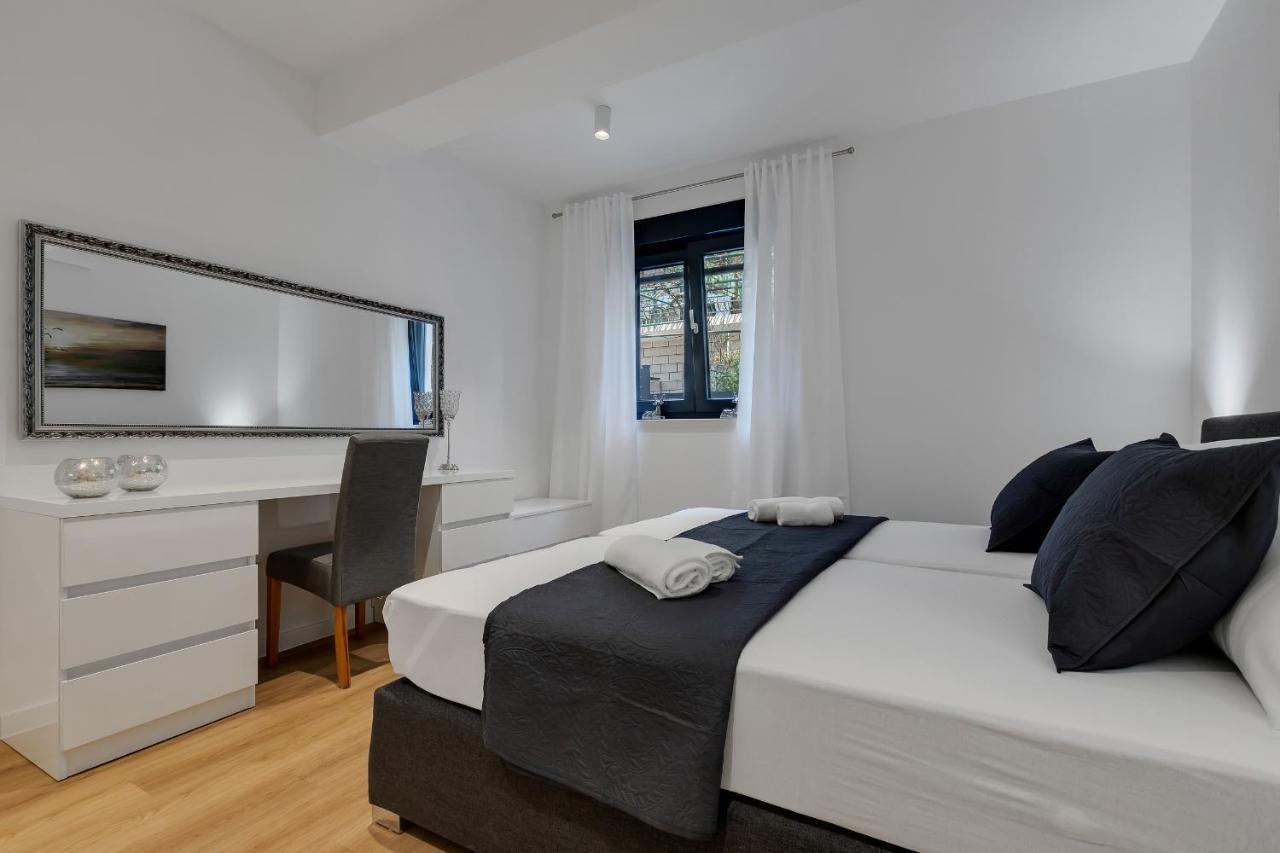 Elite Apartment