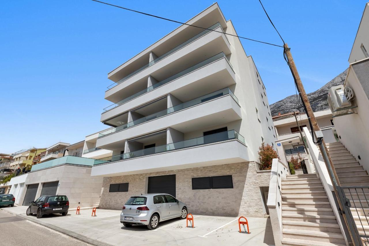 Elite Apartment *